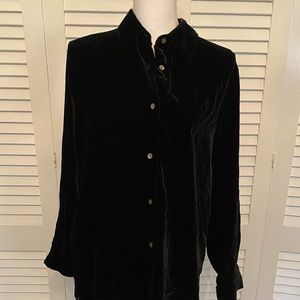 Ann Taylor Velvet button down blouse size 10 excellent condition